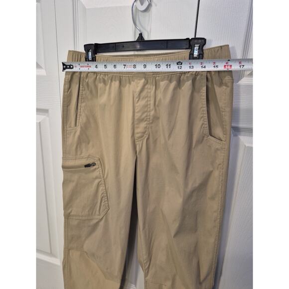 Eddie Bauer Pants Mens 40x32 Tan Zipper Cargo Pocket Hiking Nylon Stretch - Picture 2 of 11